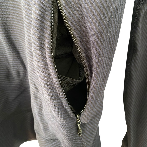 Lululemon Half Zip Navy Striped Athletic Workout Runningg Yoga Sweatshirt Top 6 - Picture 6 of 9